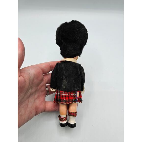 Vintage Scottish Scotland 7" Boy Doll Traditional costume Made in England - Picture 3 of 4